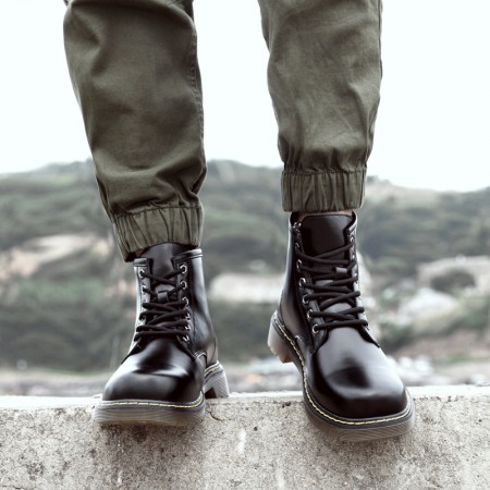 Men's Round Toe Casual Leather Boots Front Lace-Up Martin Boots Flat Heel Shoes
